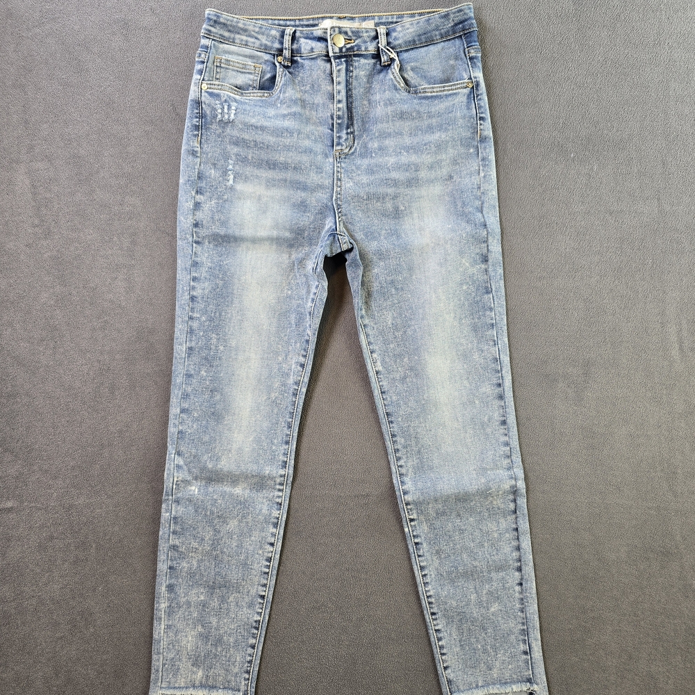 Tractr Faded Blue Ankle Jeans - Picture 2 of 14